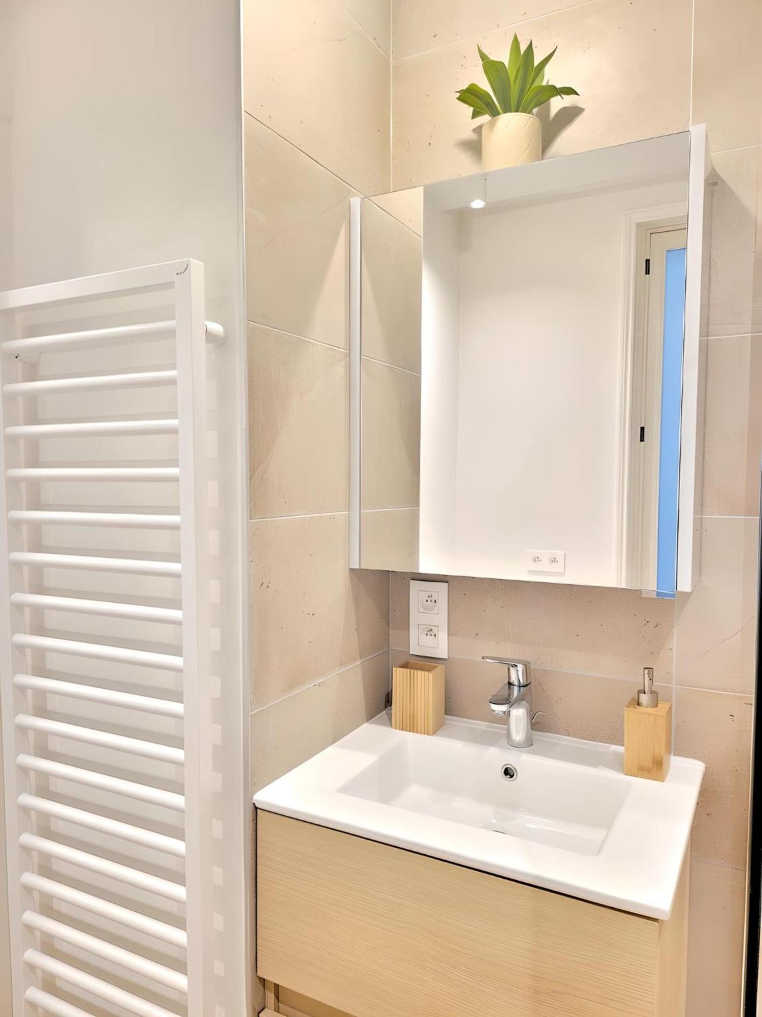 Grand Sablon Stylish Brussels City Center Apartment Buitenkant foto